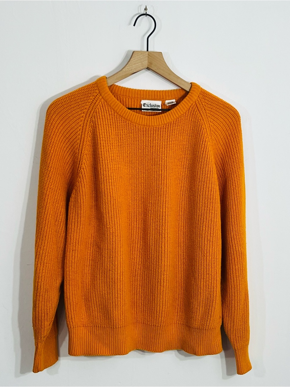 Exclusive Imports Pullover Golden Mustard Acrylic Knit Sweater Crew Neck Size M